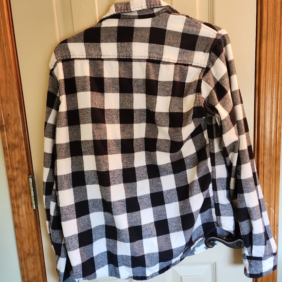 Black white Buffalo Check plaid flannel  button down - Picture 2 of 4